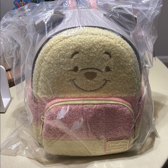 HP 💗 Loungefly Winnie the Pooh Backpack - NWT - Picture 6 of 8